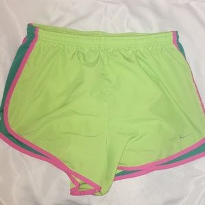 Nike Women Workout shorts Side L